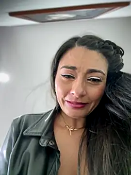 _Bella-Office1 live sex cam