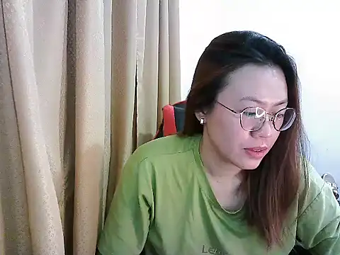 crizzybel live sex cam