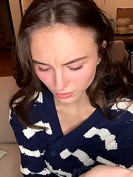 SophiiaStarr live sex cam