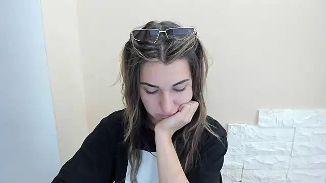 Summmmersky live sex cam