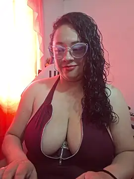 lore_strip's cam snapshot