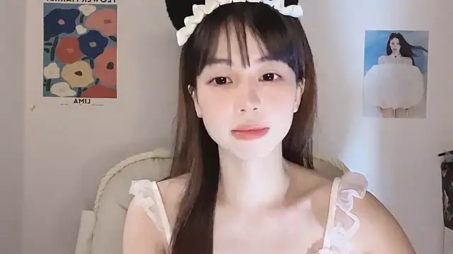 -Hottie's cam snapshot