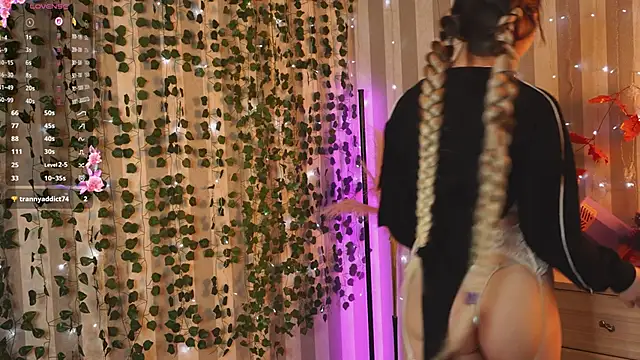 cheeky_cherry_'s cam snapshot