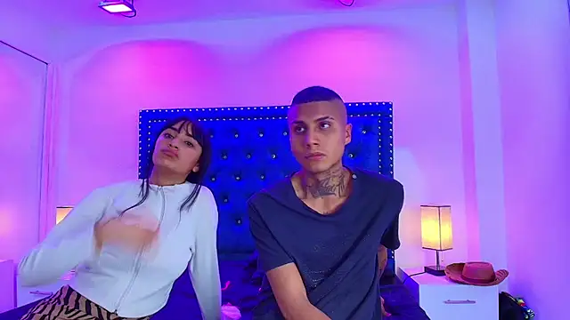Damian_and_roxanne live sex cam