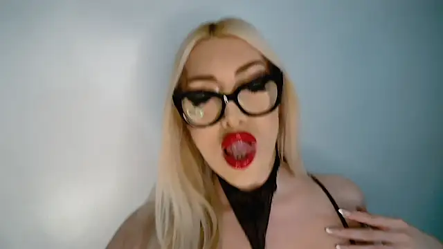BarbiBentley live sex cam