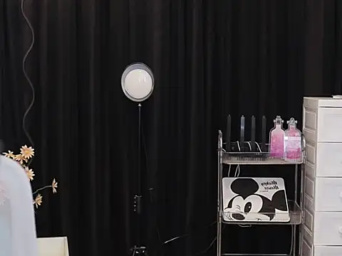 Nuyoah-77's cam snapshot