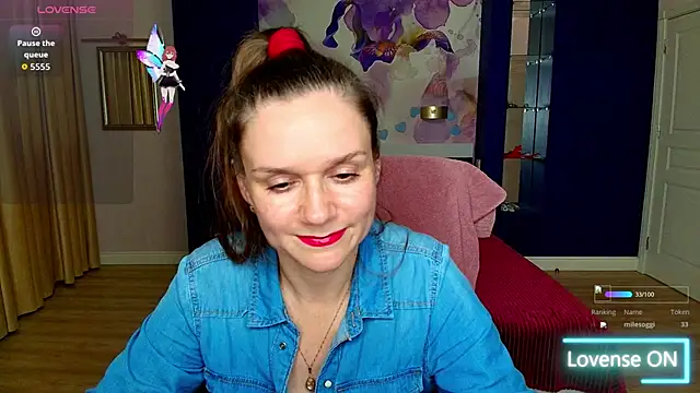 AriaGray's cam snapshot