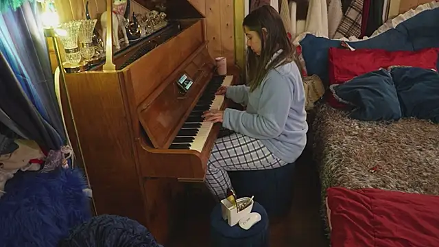 VanessaDoyle's cam snapshot