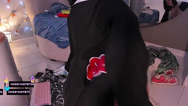 Katemoss70 live sex cam