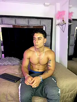 MR_MUSCLE live sex cam