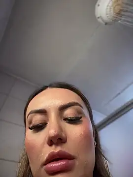 Miss_ary live sex cam