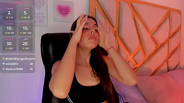 LanaJones_'s cam snapshot