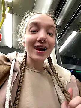 bambi_lu's cam snapshot