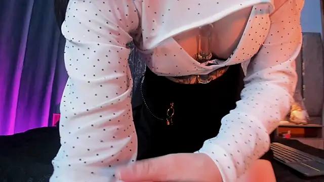 Atenea_Velle's cam snapshot