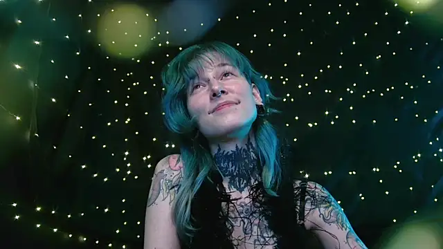 Littlespacemouse live sex cam