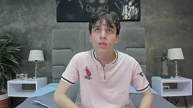 bruce_hans live sex cam