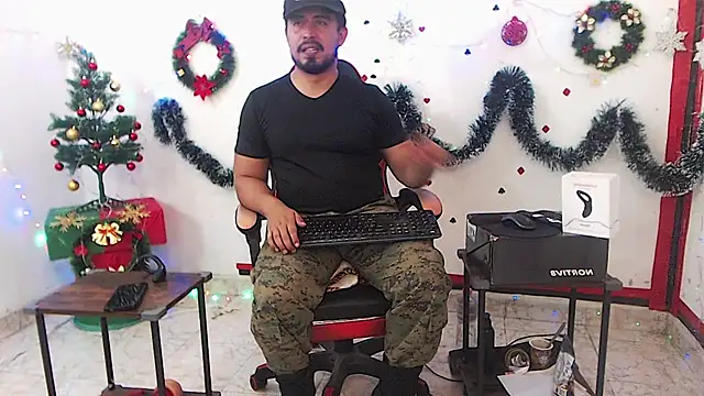 KalethBigDick live sex cam