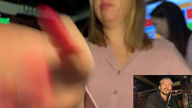 dirtypub live sex cam