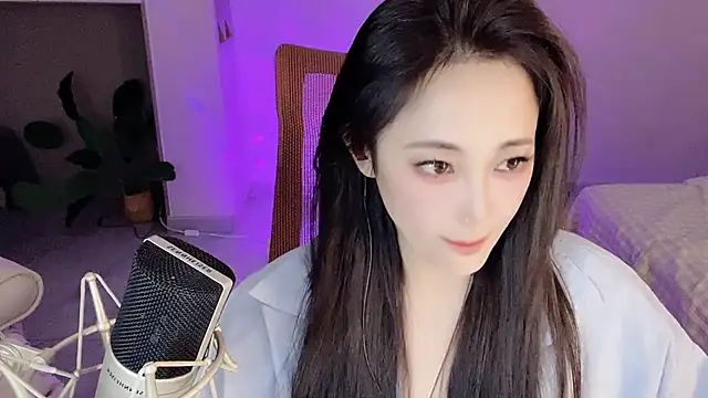 Daisy-77 live sex cam