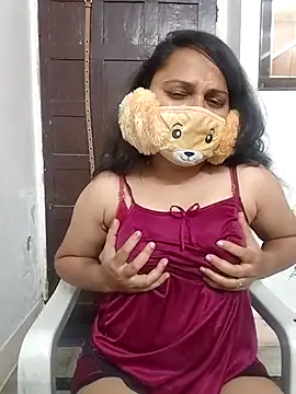 Kamna_Hotty live sex cam