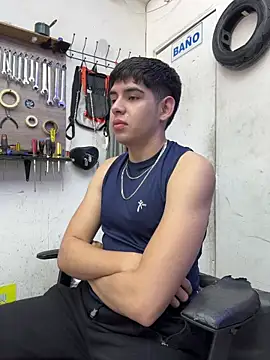 Stick_ledom live sex cam