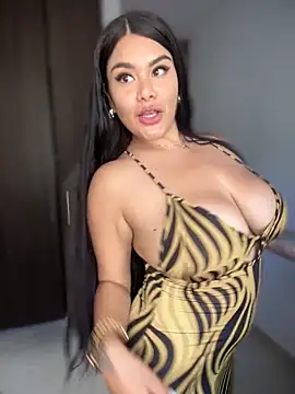 Issane_Peru live sex cam