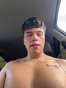 Logan_smith1 live sex cam