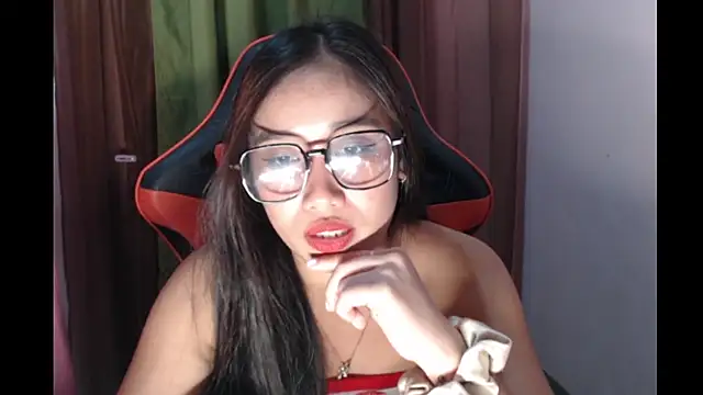 Chubby_HotLady live sex cam