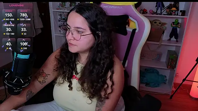 Sweet_sully__ live sex cam