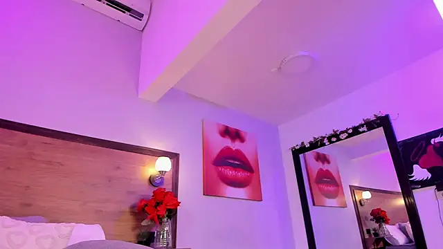 EmmaBakeer live sex cam