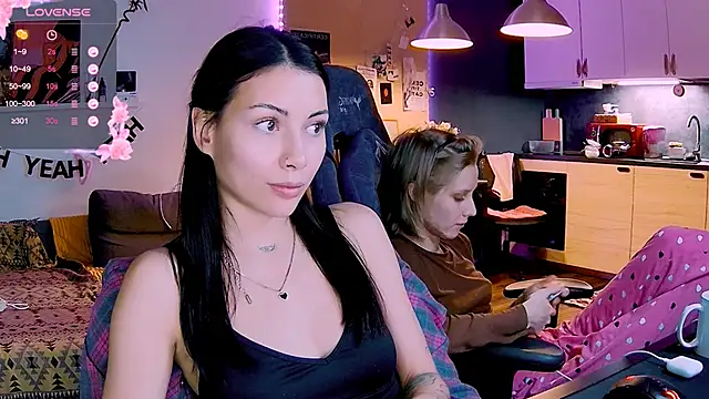 KatiKate live sex cam