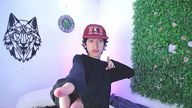 Emo_Boy_ live sex cam