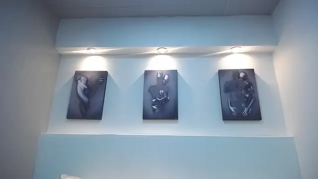 Harmony_Hills live sex cam