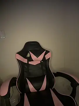 Manu_2002_ live sex cam