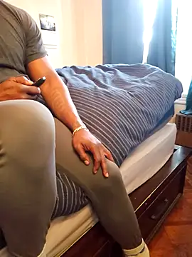 Gotabodiee live sex cam