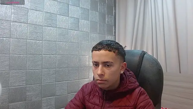 Xavii18 live sex cam