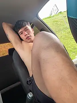 Logan_smith1 live sex cam