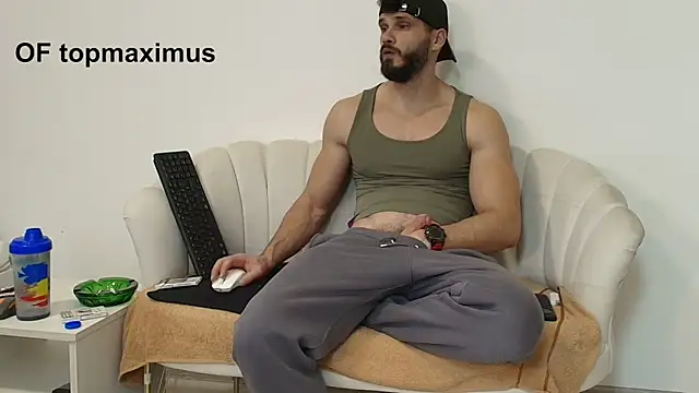 MauroTwin live sex cam