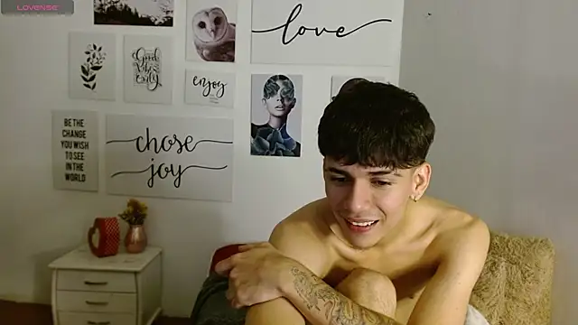 AmethystShadow17 live sex cam