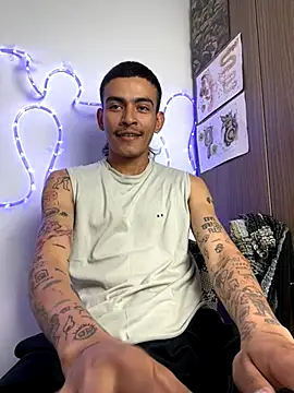 sorry-mom69 live sex cam