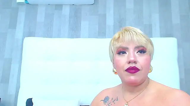 LeahMillerr's cam snapshot