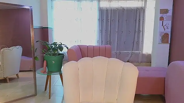 malen_fitnessmilf's cam snapshot