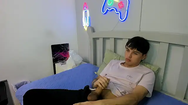 StiwenTwink live sex cam