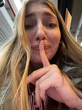 Sunny___Bunny live sex cam