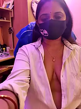 nisha_baby2's cam snapshot