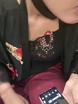 Beautiful_Eye's cam snapshot