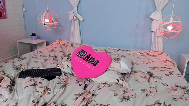 KendraLenor's cam snapshot