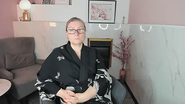 AlexandraKind's cam snapshot