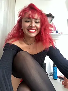 Ashley_Bradley_'s cam snapshot