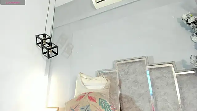 GabyyJones's cam snapshot